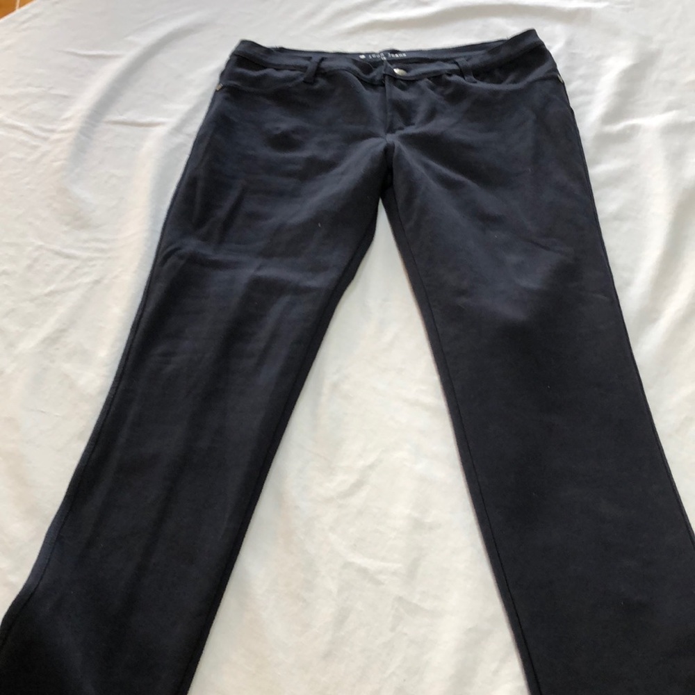 icon jeans brand jeggins, Navy 1X.  Good condition.
